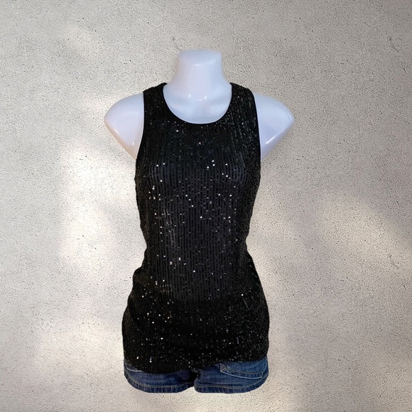 CECE BLACK SEQUIN TOP - Picture 1 of 4